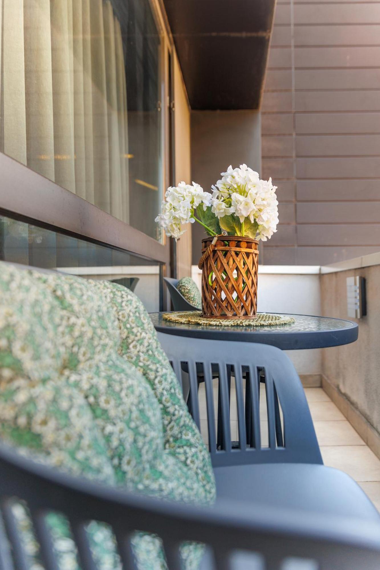 City Center Apartments With Parking Plovdiv Ngoại thất bức ảnh