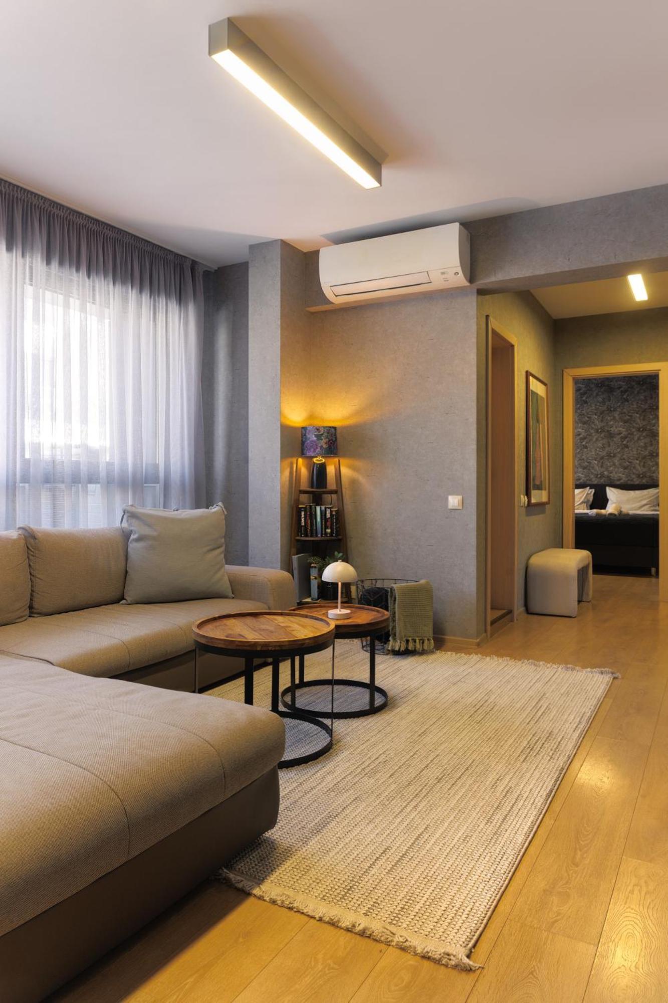 City Center Apartments With Parking Plovdiv Ngoại thất bức ảnh
